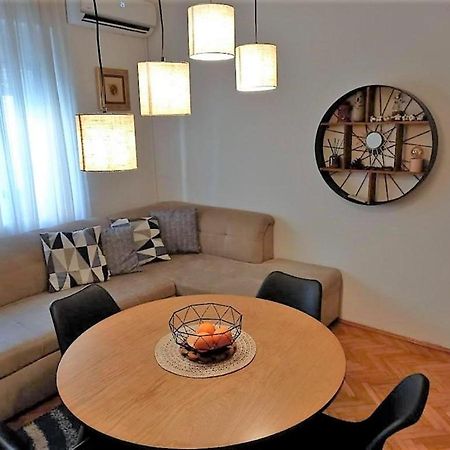 Apartment Tiger Lily モスタル エクステリア 写真