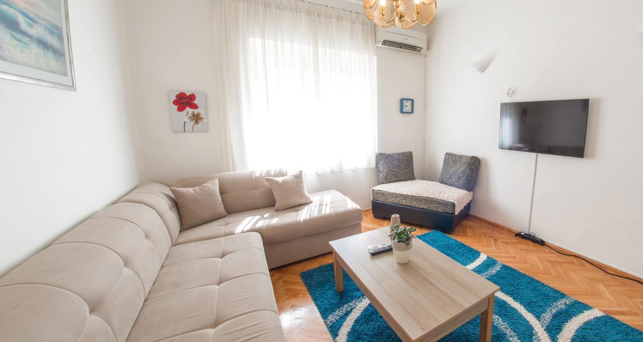 Apartment Tiger Lily モスタル エクステリア 写真