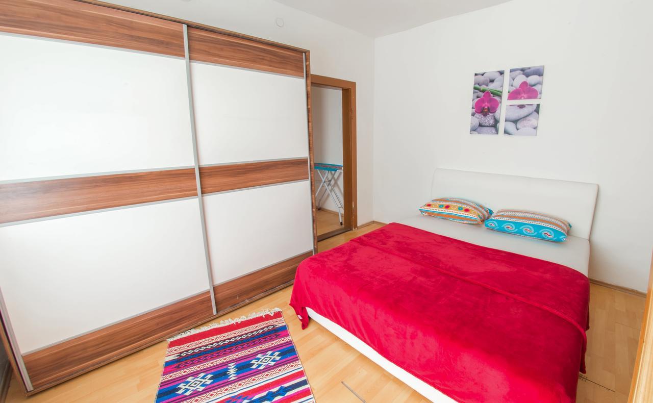 Apartment Tiger Lily モスタル エクステリア 写真