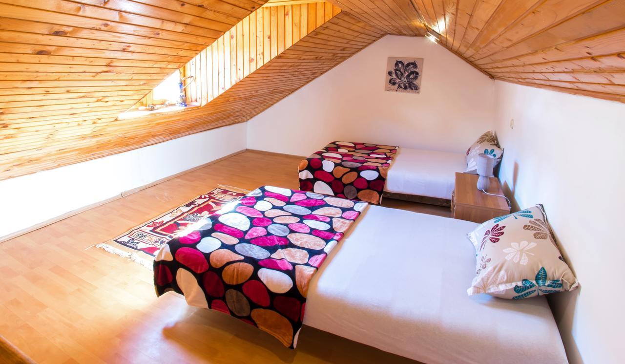 Apartment Tiger Lily モスタル エクステリア 写真